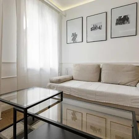Apartament - Center - Bright&cozy - U11 *